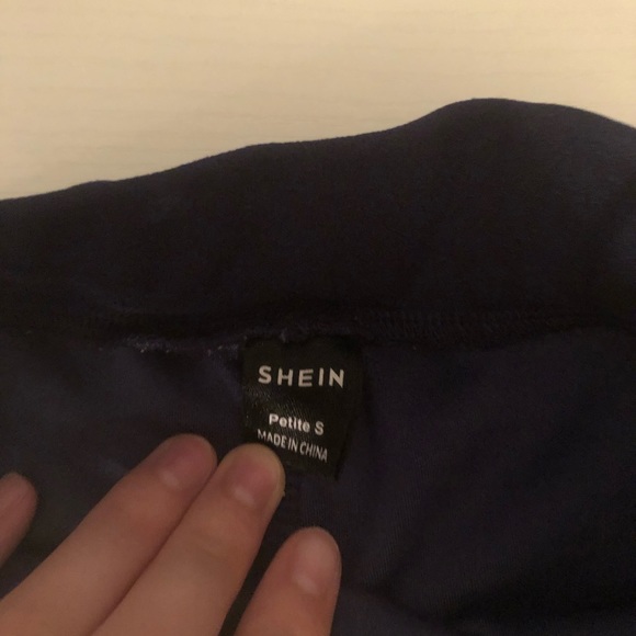 Womans shein dress pants - Picture 2 of 3